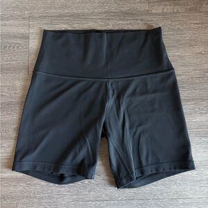 Lululemon Align 6” Bike Short